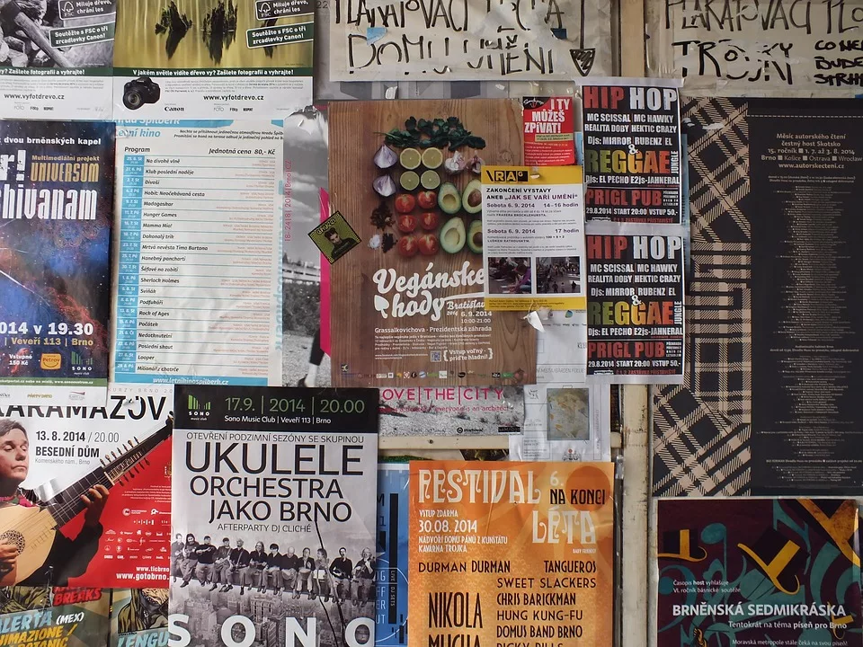 posters-679177_960_720